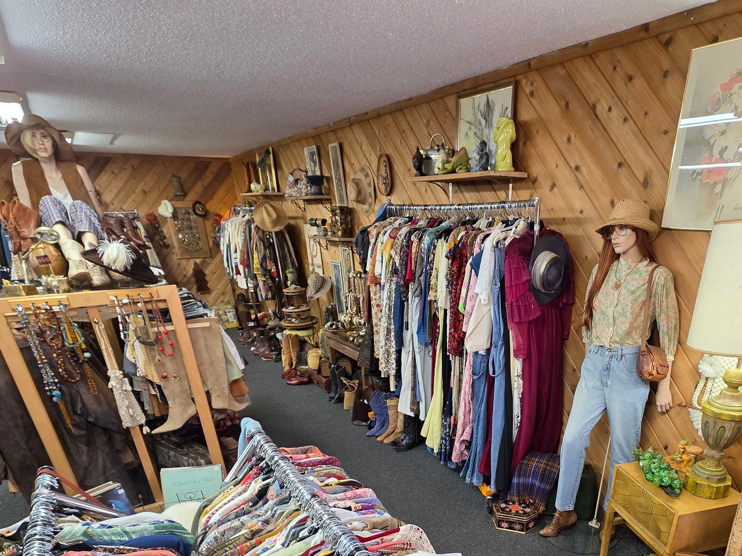 Retro Clothing Closet