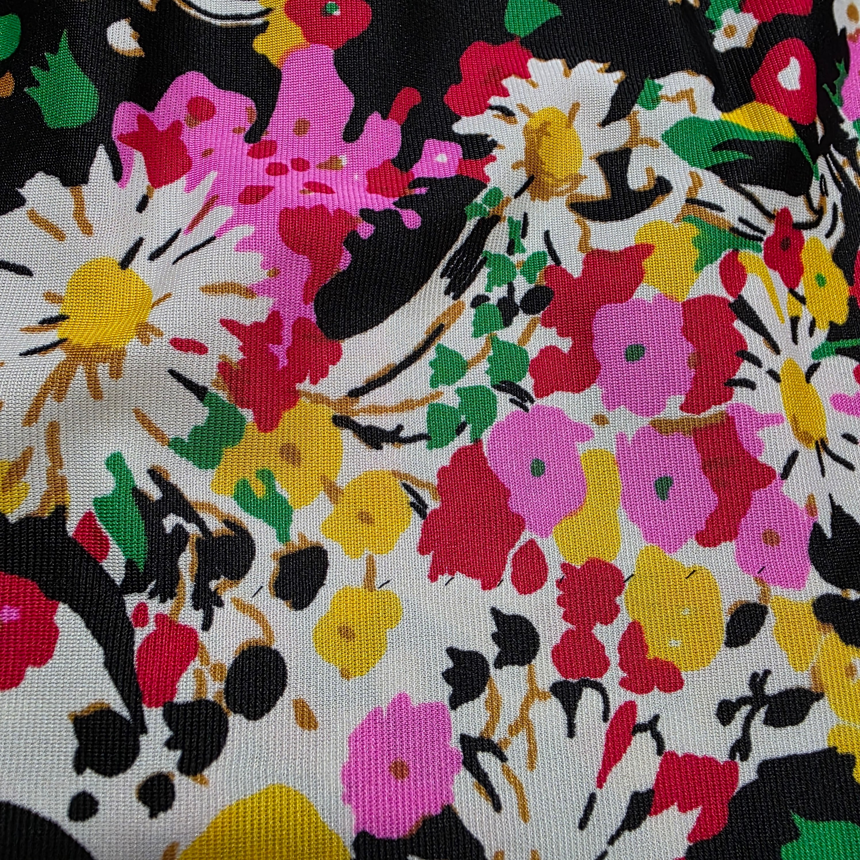 1960s Flower Power Sleeveless Maxi Dress ~ Small ~ Black Floral Daisy