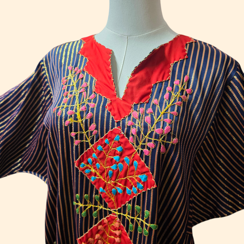 1960s Metallic Embrodered Kaftan ~ Large ~  Gold Lurex Stripe Batwing