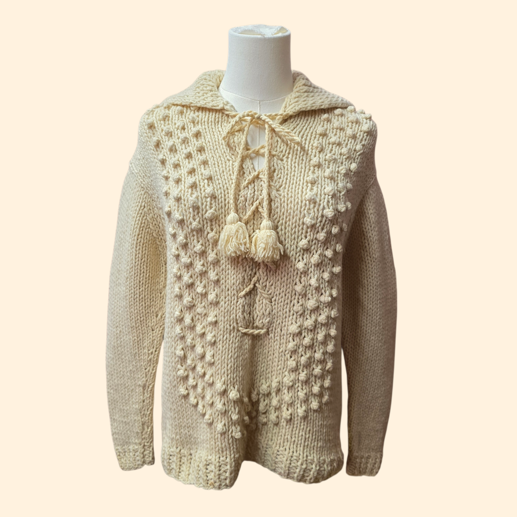 1970s Hand Knit Ivory Wool Sweater ~ Large ~ Pullover Lace-up Popcorn Knit