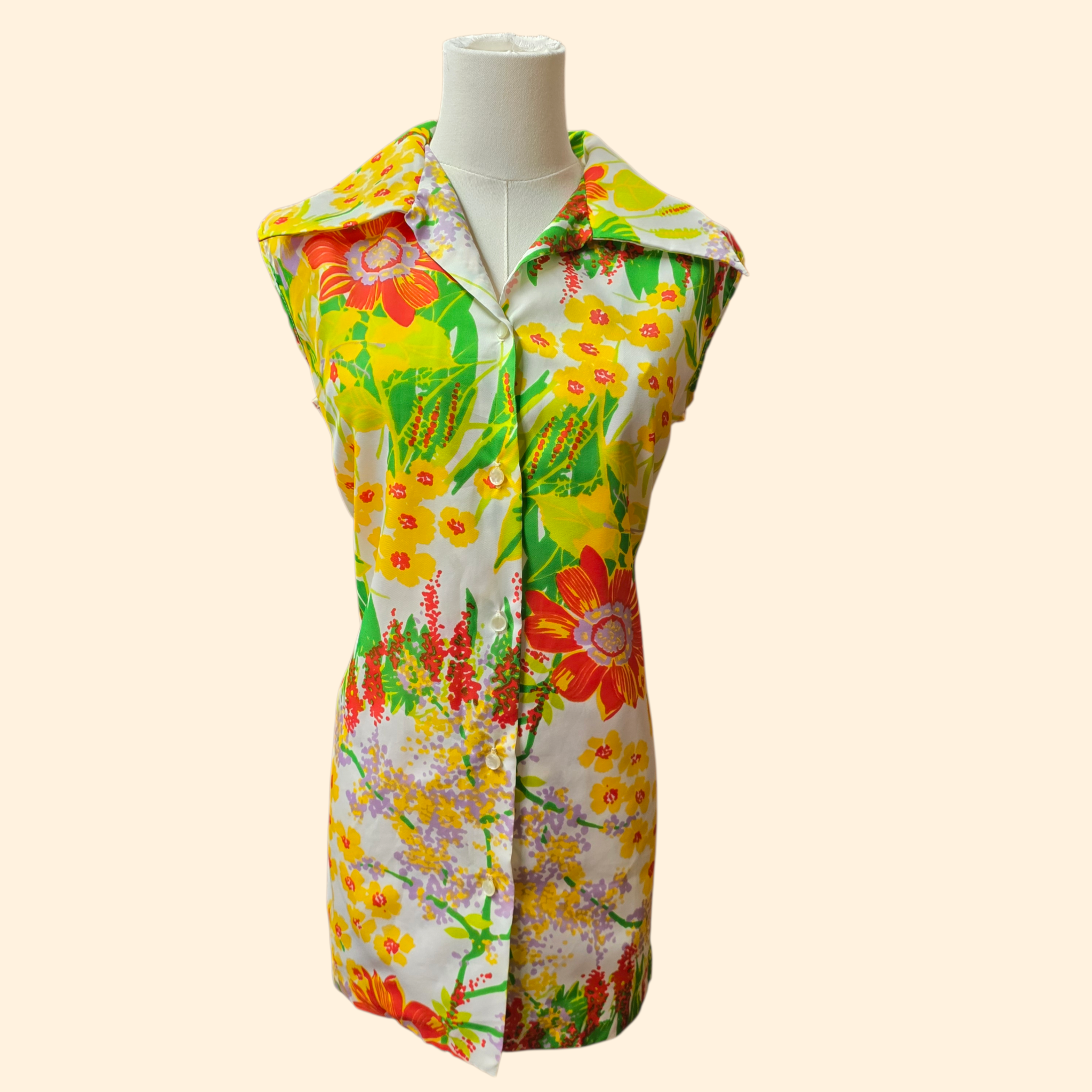 1960s Flower Power Sleeveless Buttondown Shirt ~ Large ~ Floral Orange Yellow Green