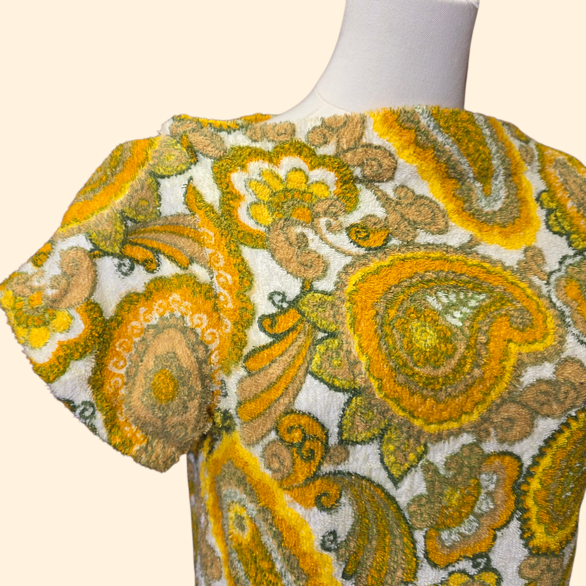 1960s Paisley Towel Shirt ~ Small