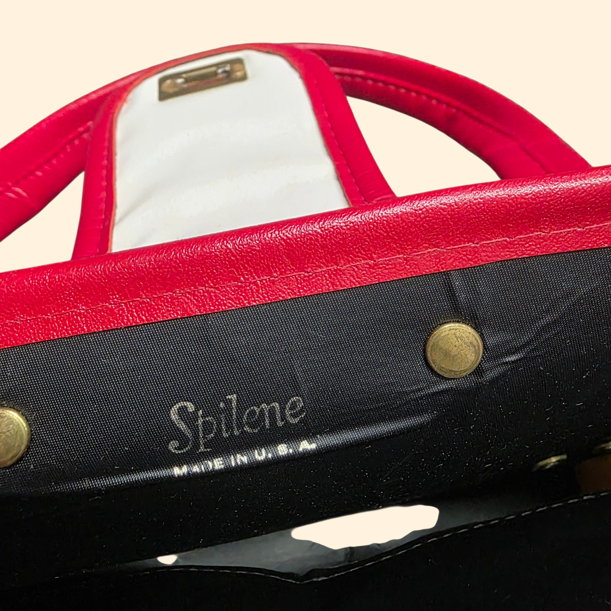 1960s Mod White and Red Vinyl Handbag ~ Purse Tote Faux Leather