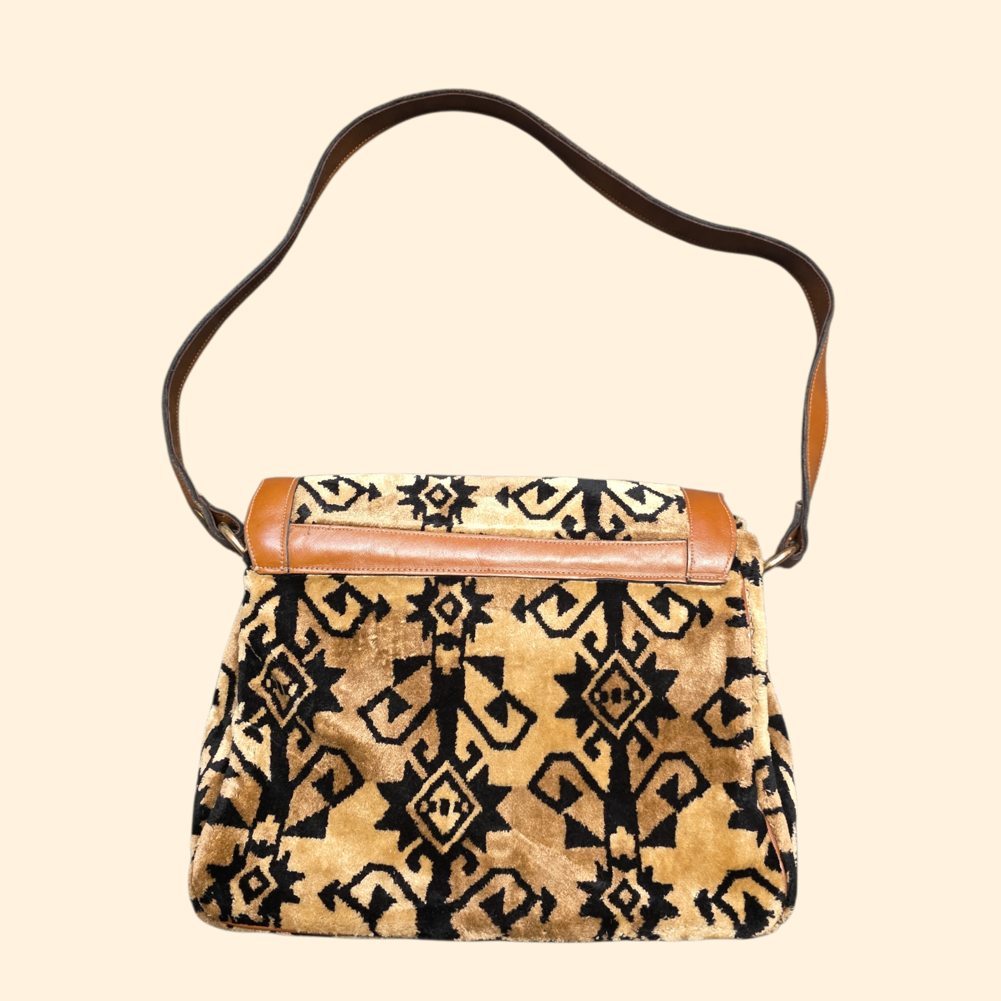 1970s Carpet Bag ~ Boho Shoulder Bag Tapestry Purse