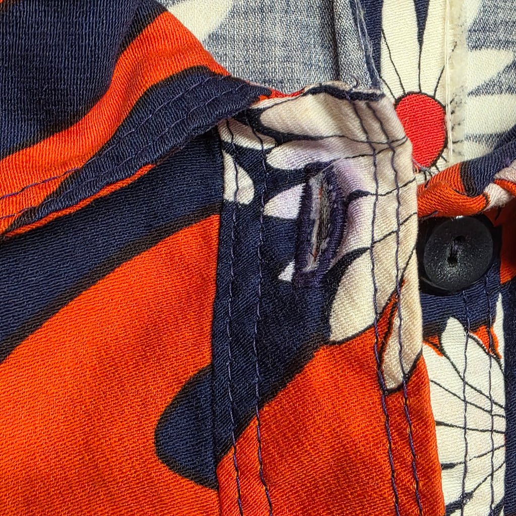 1960s Red White and Blue Flower Power Button Down Shirt ~ Extra Small ~ Daisy Swirl