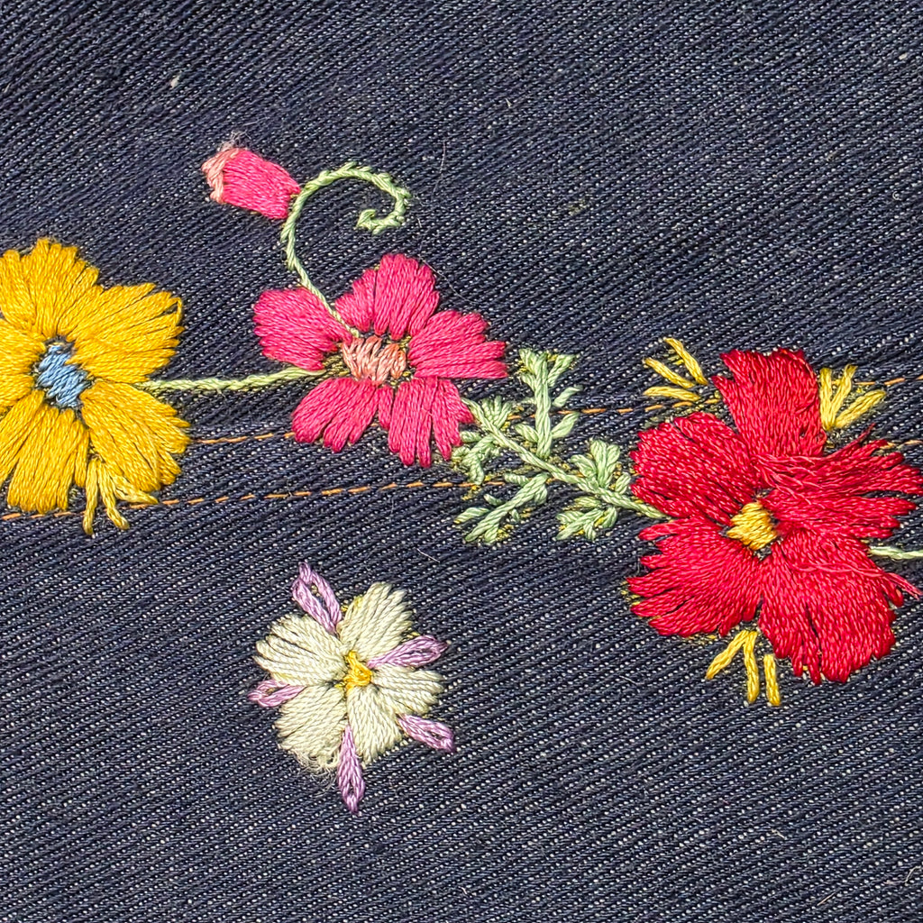 1970s Floral Embroidered Bell Bottom Jeans ~ Medium ~ High Rise Flare Bareback
