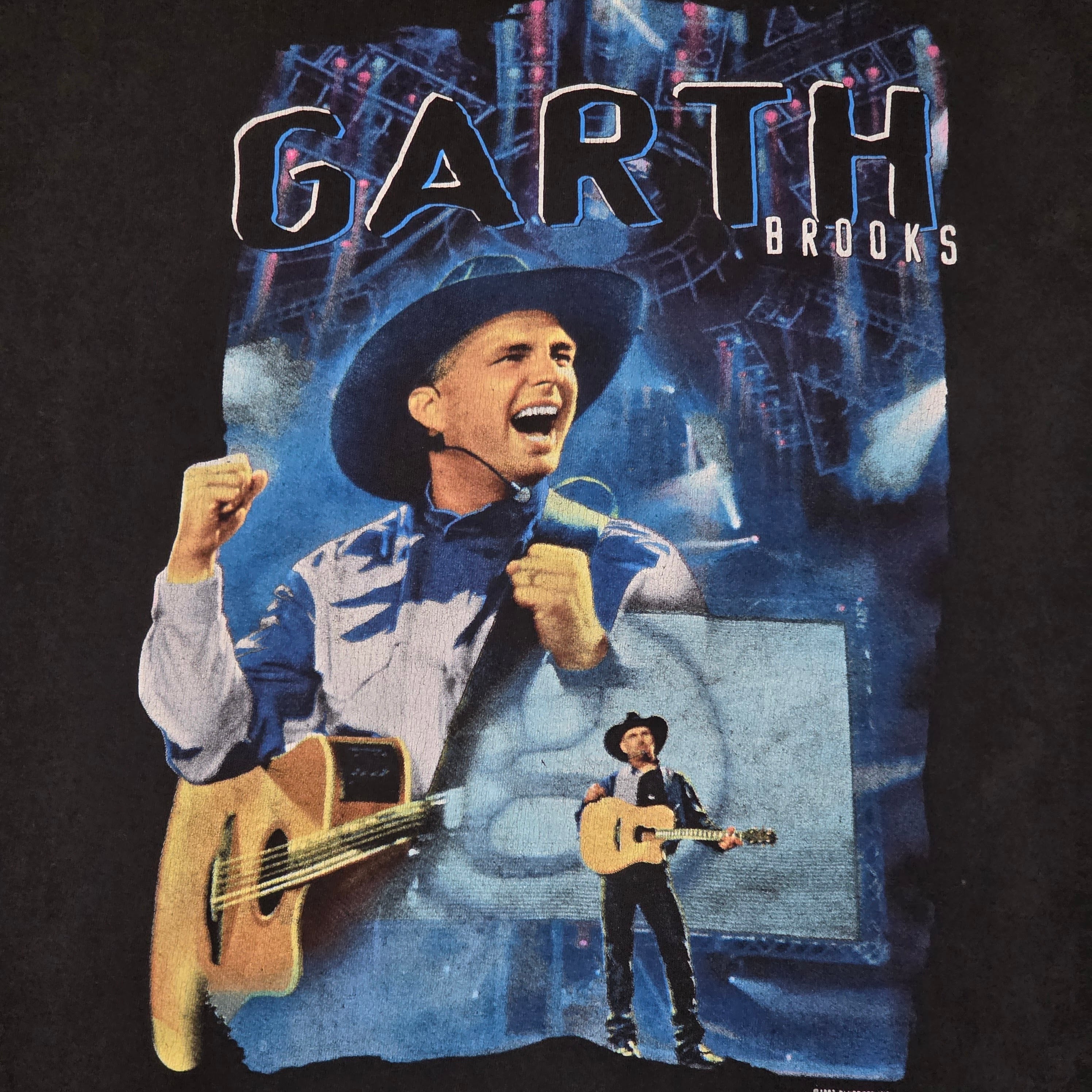 1990s Garth Brooks T Shirt ~ Large ~ 1997 Country Music Front Back