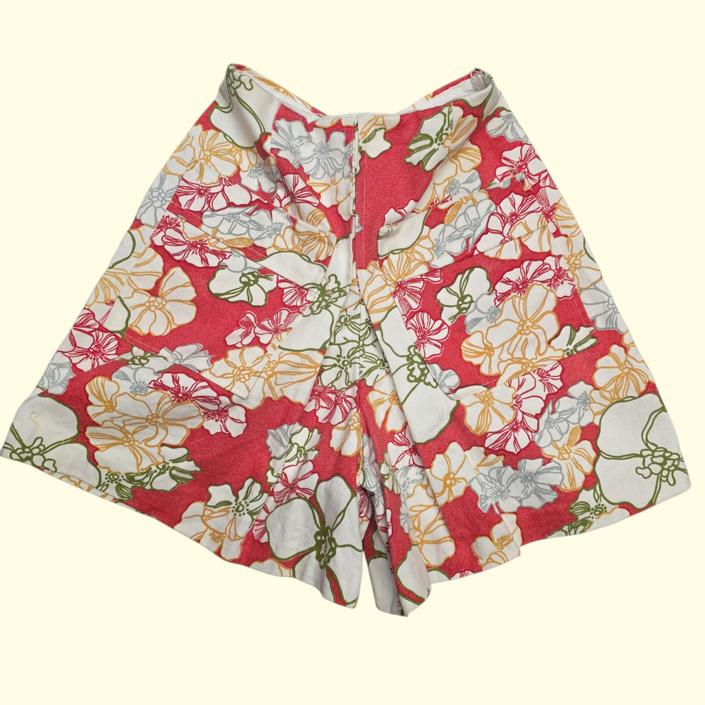 1960s High Rise Floral Print Shorts ~ Extra Small