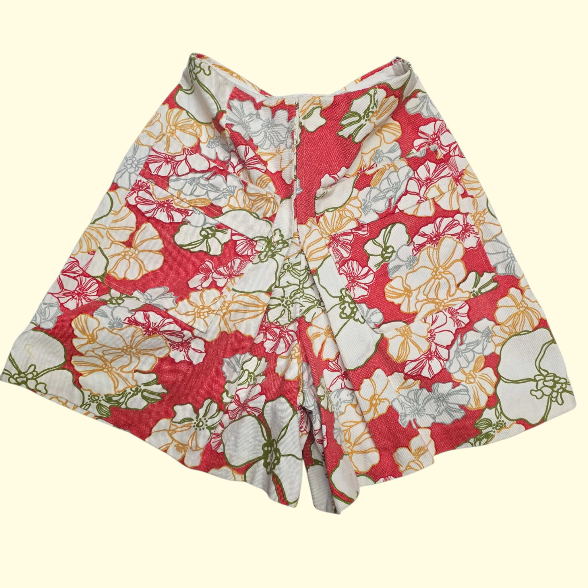 1960s High Rise Floral Print Shorts ~ Extra Small