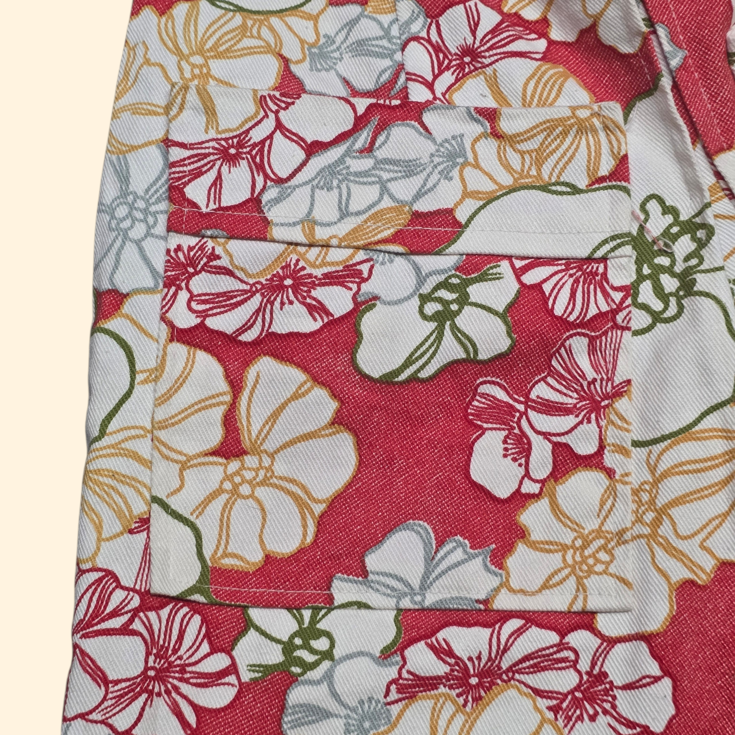 1960s High Rise Floral Print Shorts ~ Extra Small