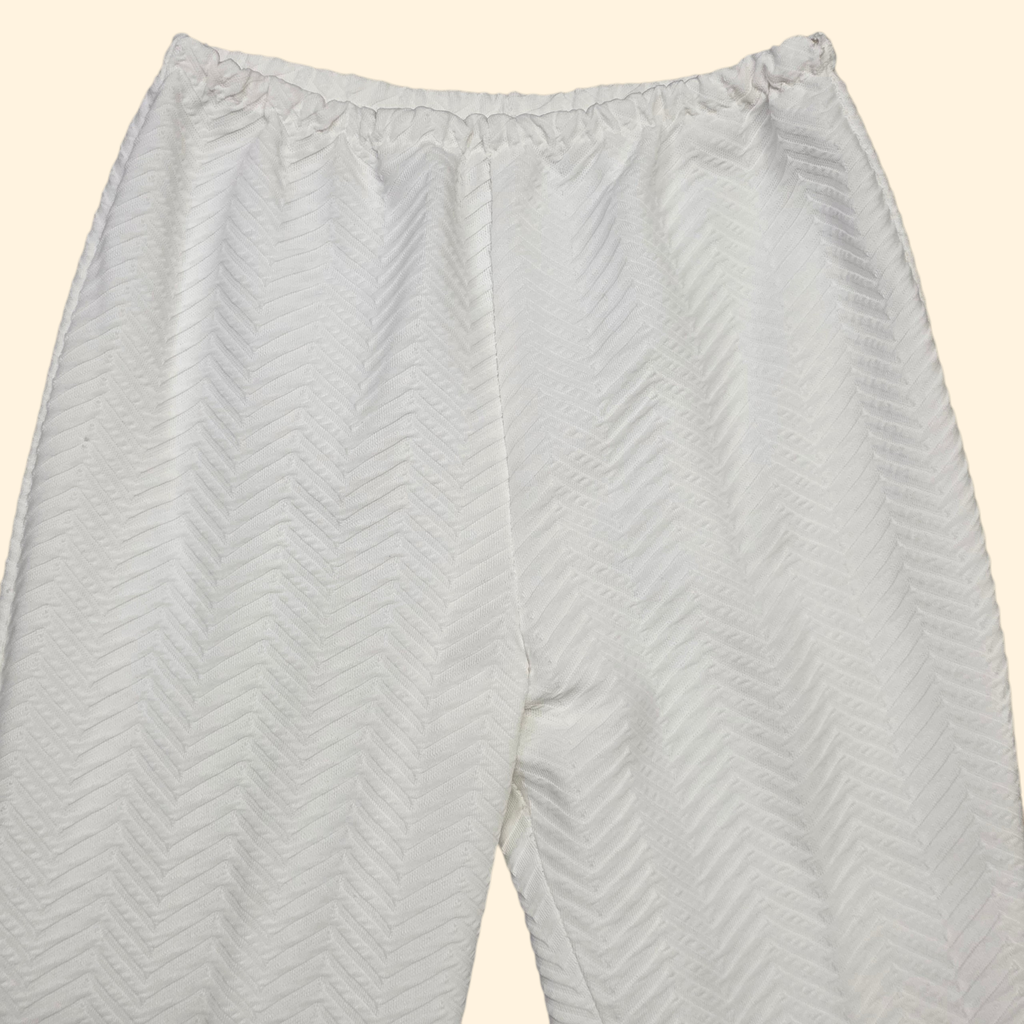 1970s White Double Knit Polyester Flare Pants ~ Medium ~ High Rise Chevron Textured