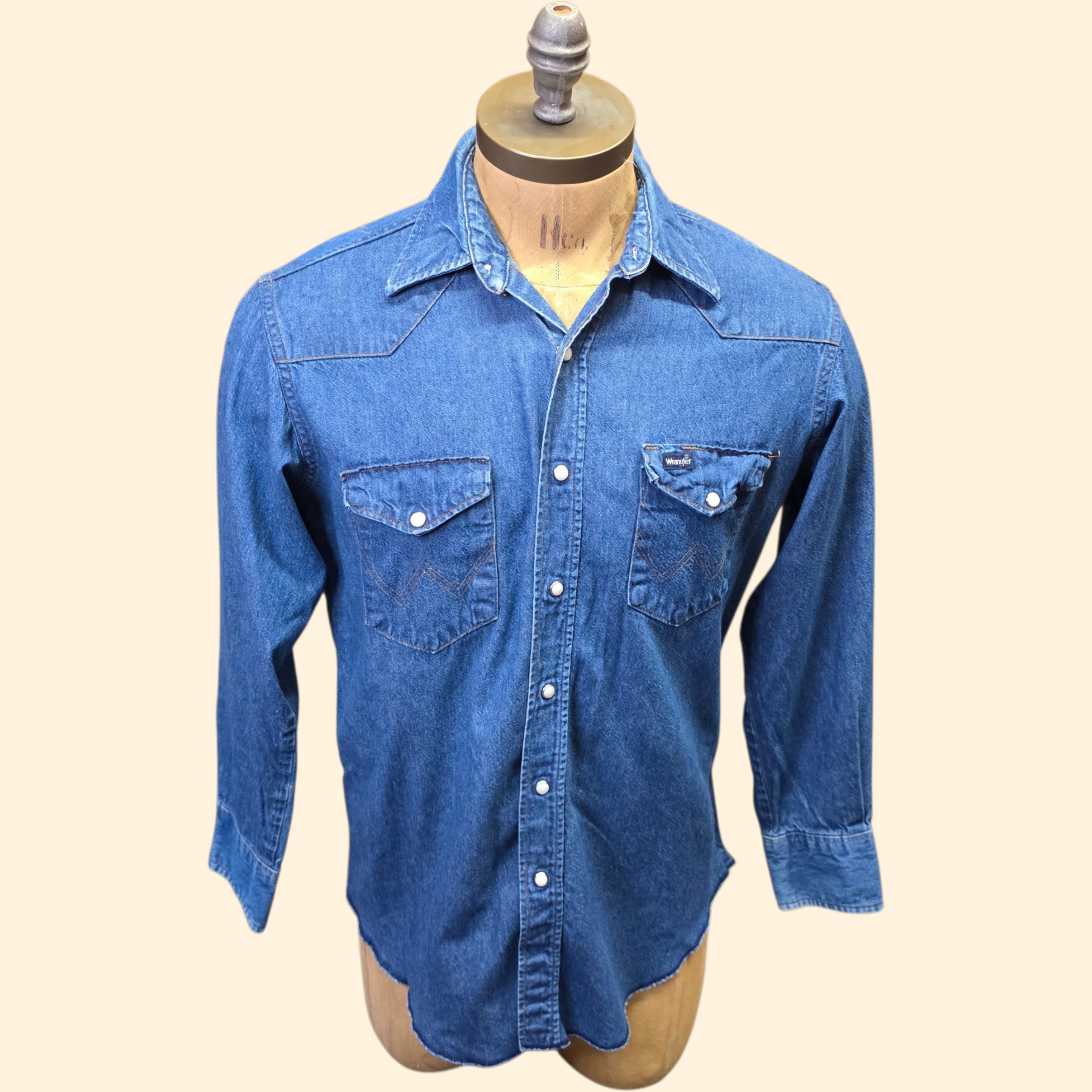 1970s Wrangler Chambray Snap Button Shirt ~ Large Extra Large ~ Western Denim Long Sleeve Men's