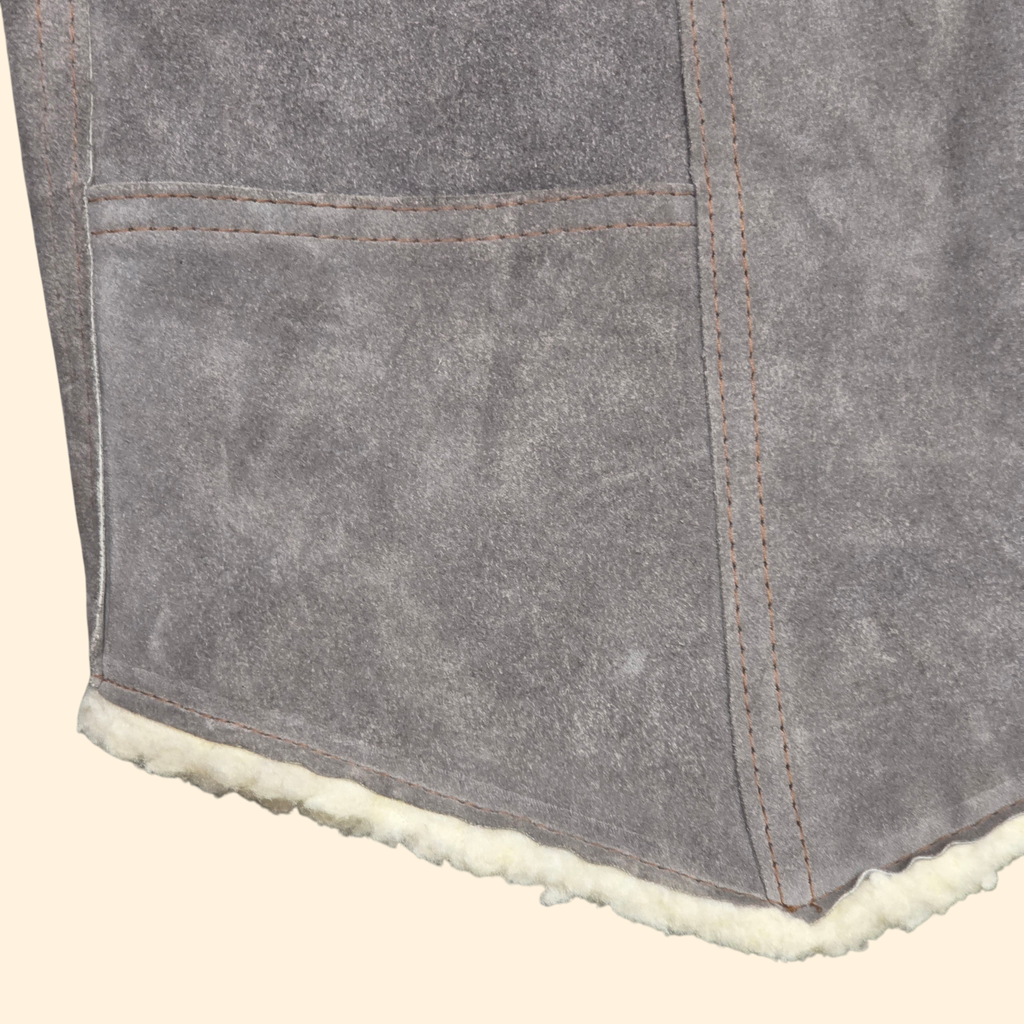 1990s Gray Suede Sherpa Western Vest ~ Large ~ Men's