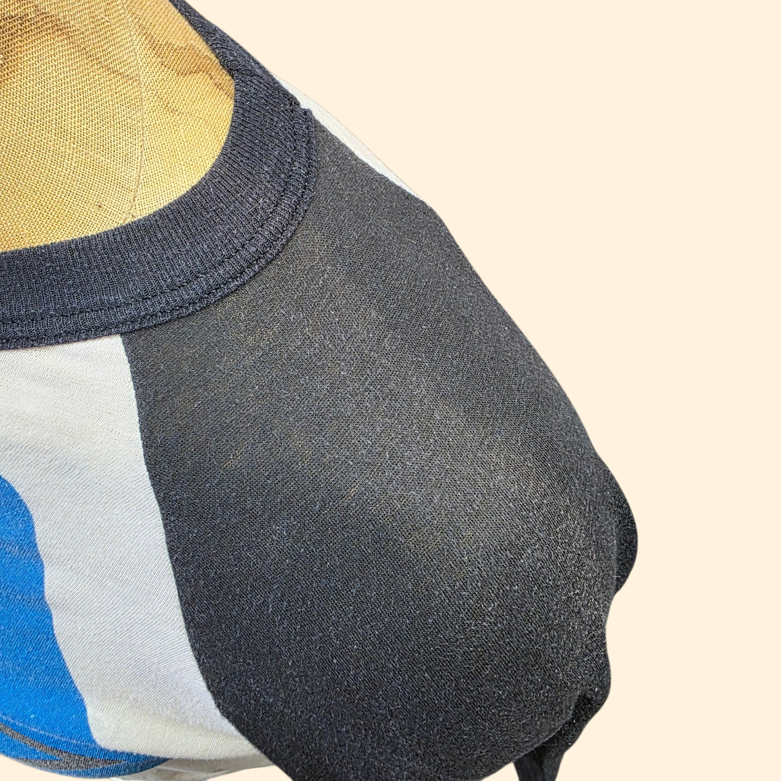 1980s Rolling Stones Raglan Tour T Shirt ~ Medium Large ~ 1989 Back Hit