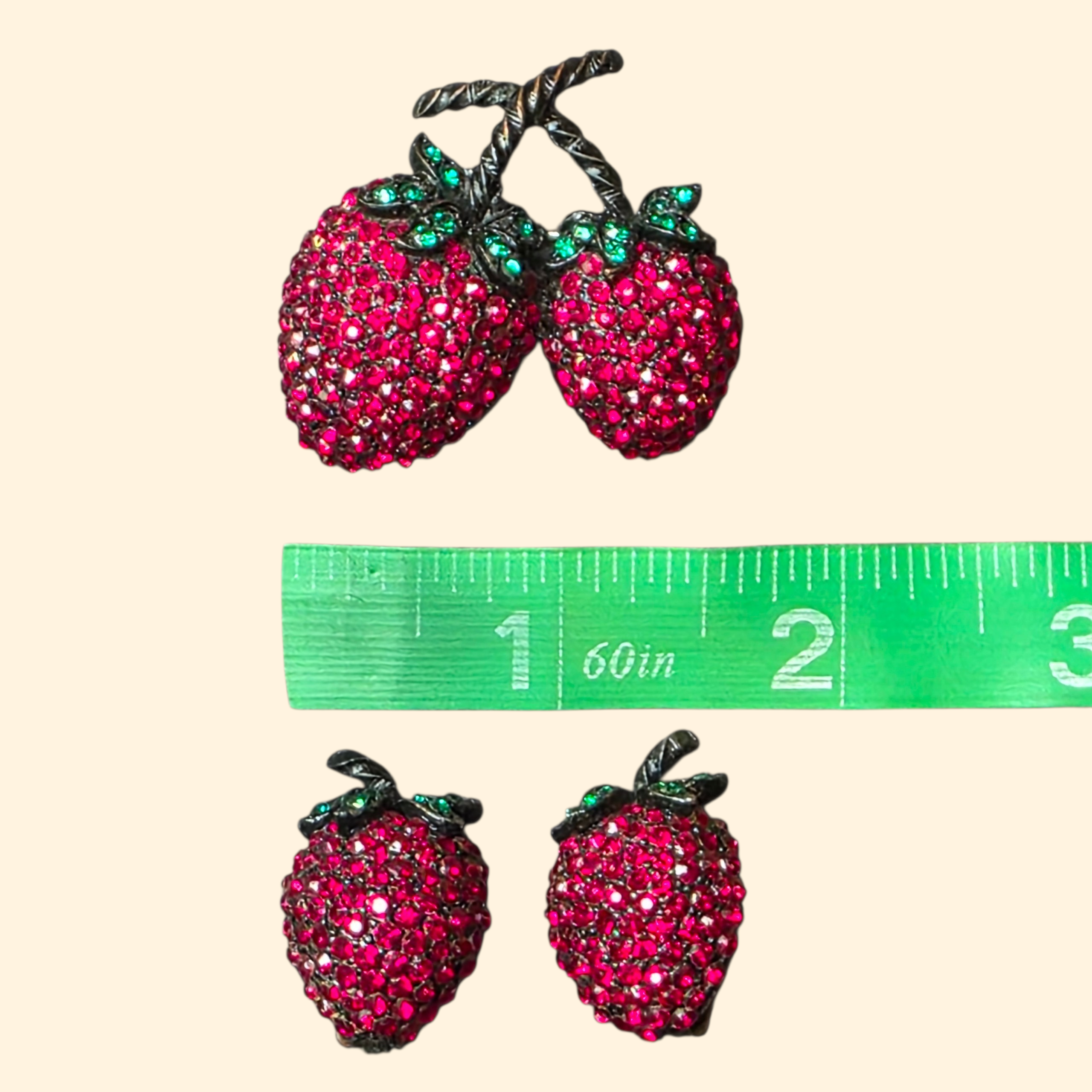 1960s Weiss Strawberry Rhinestone Brooch and Clip On Earrings Set