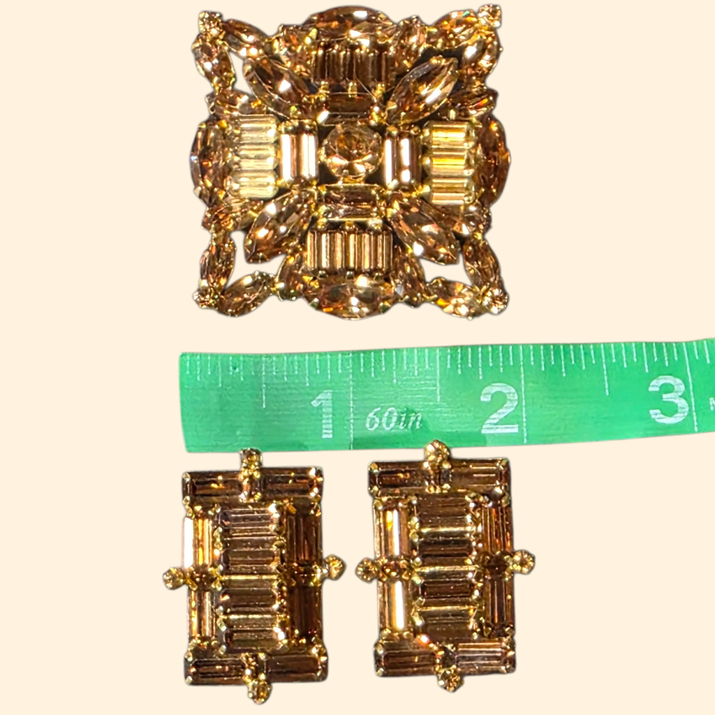 1950s Weiss Brooch and Clip On Earring Set ~ Topaz Rhinestones