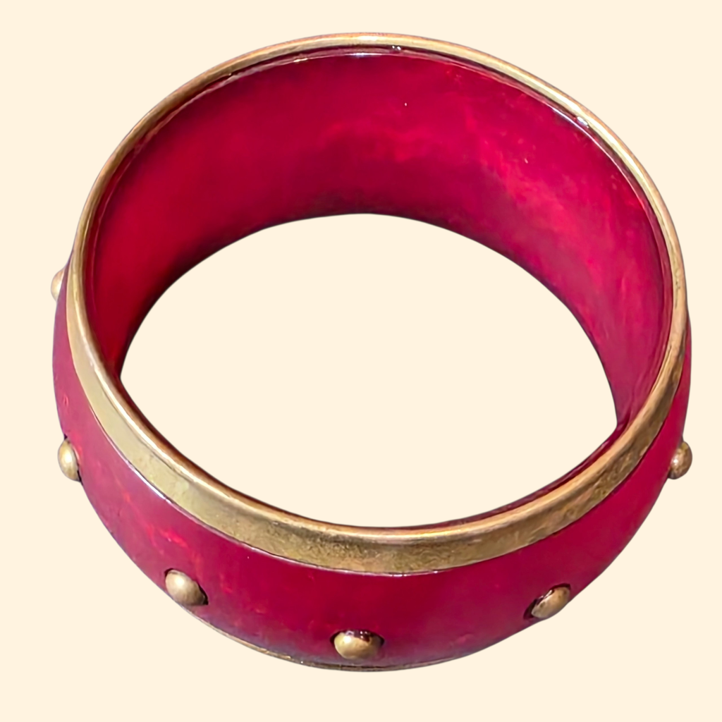 1960s Red Lucite and Brass Chunky Bangle ~ Boho