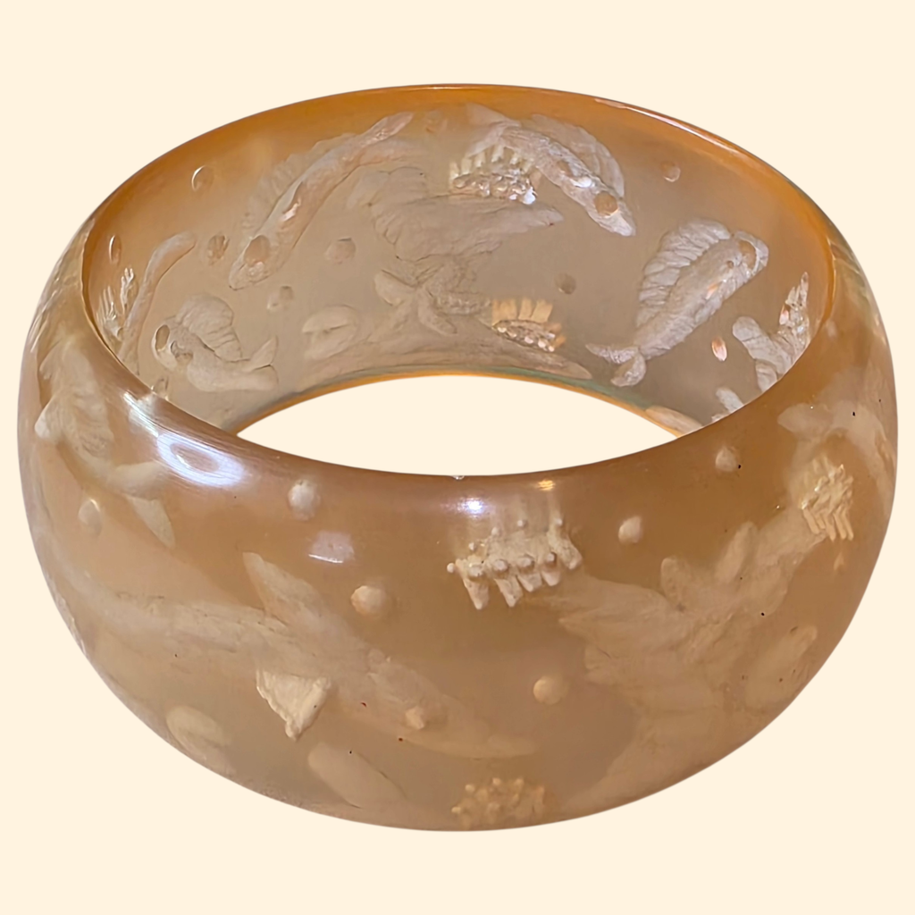 1960s Ocean Theme Reverse Carved Chunky Lucite Bangle