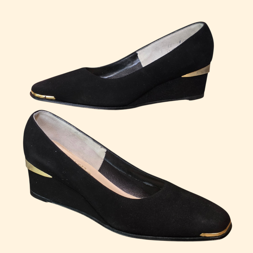 1970s Deadstock Black Suede and Gold Wedge Heels ~ 7AA Narrow ~ Frank Cardone