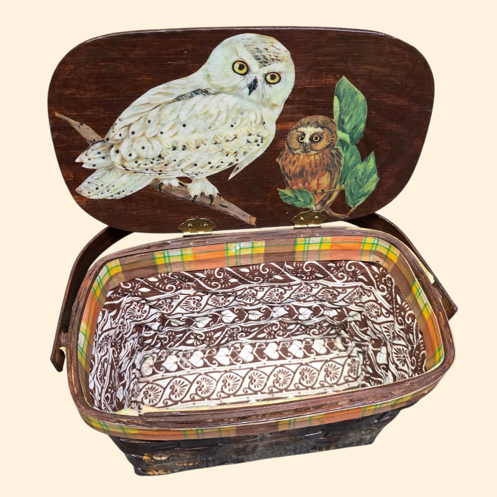 1960s Decoupage Owl Basket Purse