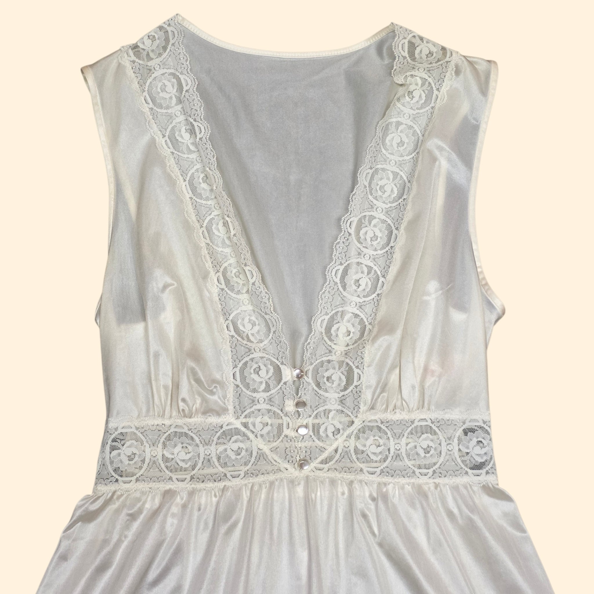 1960s Gilead Ivory Lace Trimmed Peignoir Set ~ Small Medium ~ Bridal Nightgown Robe