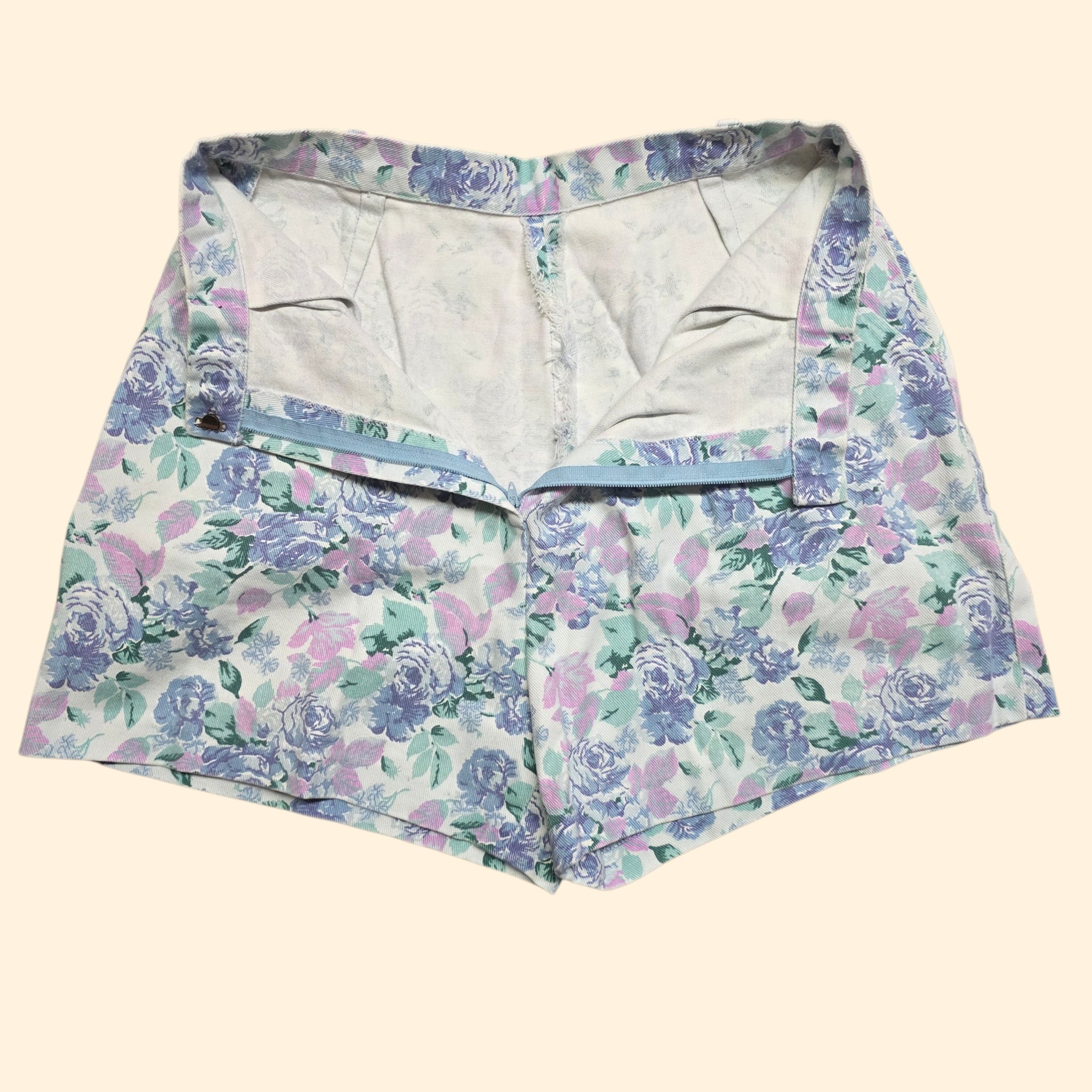 1980s Pastel Floral Denim HIgh Rise Shorts ~ Small ~ Cottagecore