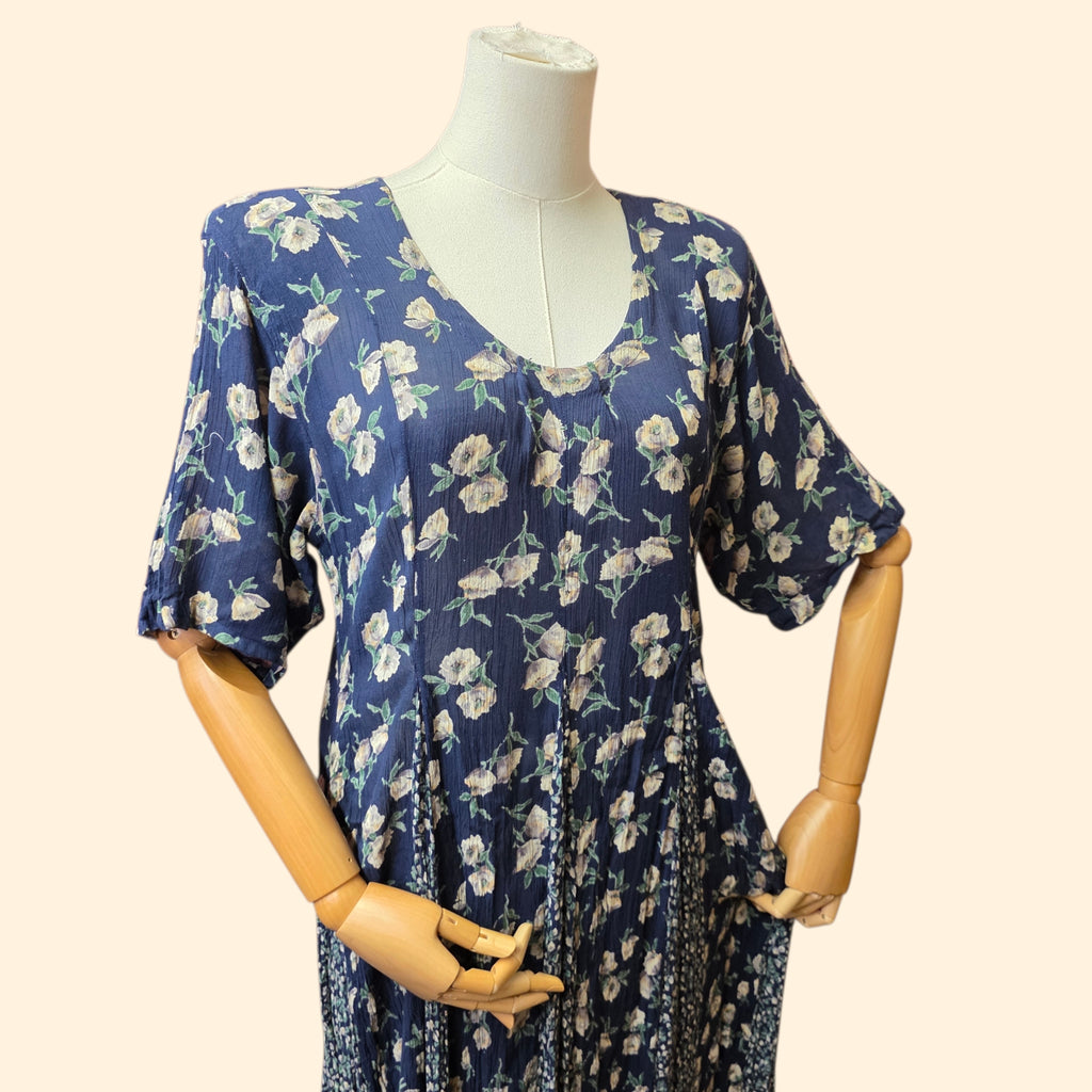 1990s Navy Blue Floral Rayon Short Sleeve Maxi Dress ~ Medium ~ Boho Grunge