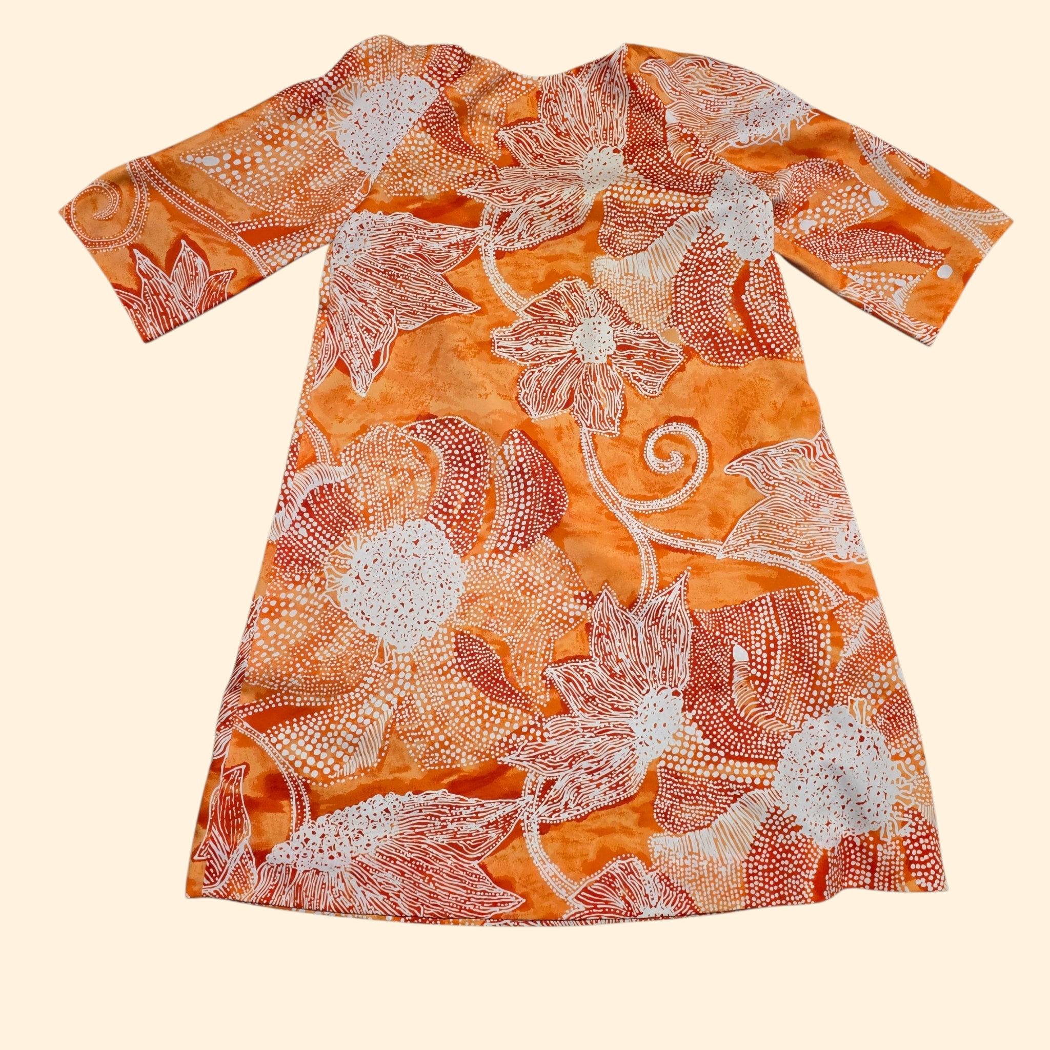 1970s Orange Batik Floral Print Hawaiian Long Sleeve Midi Shift Dress ~ Medium