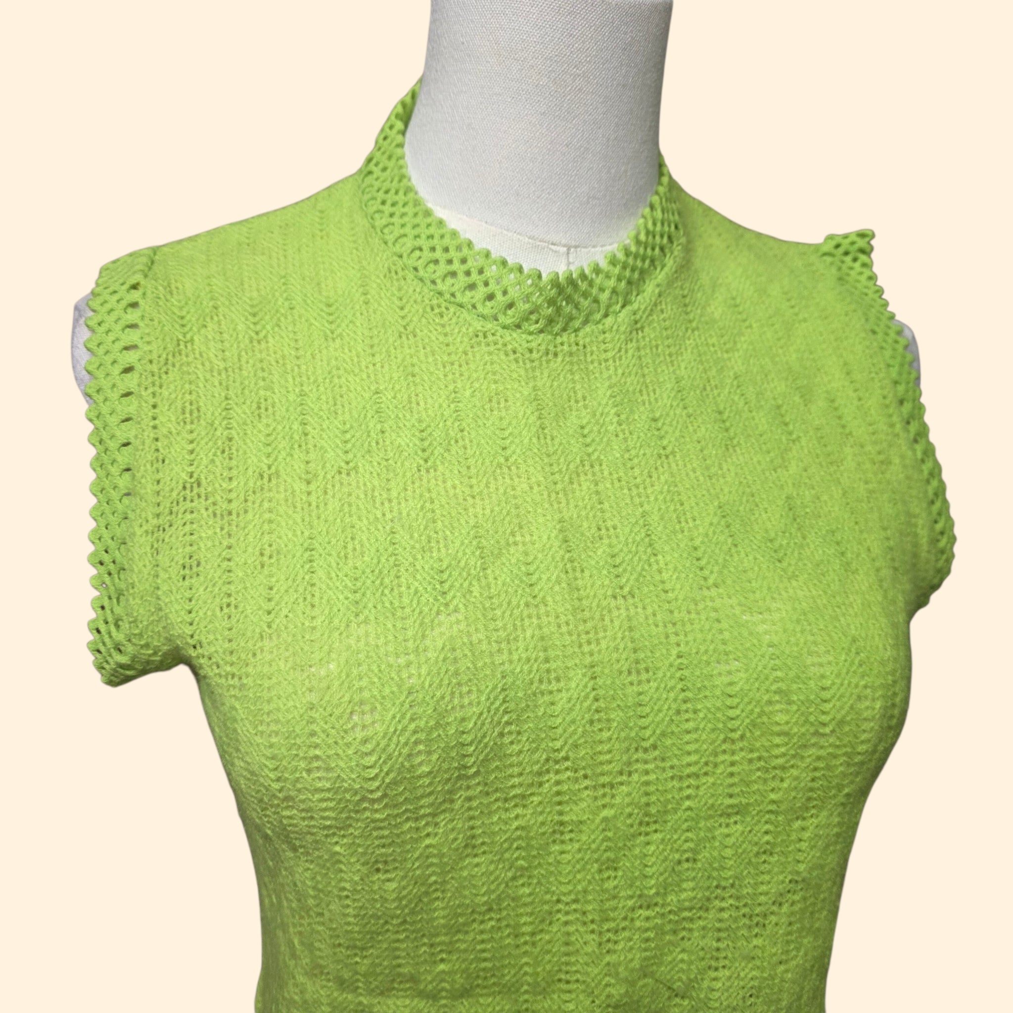1960s Chartreuse Chevron Knit Sleeveless Top ~ Small Medium ~ Neon Green Sweater Tank