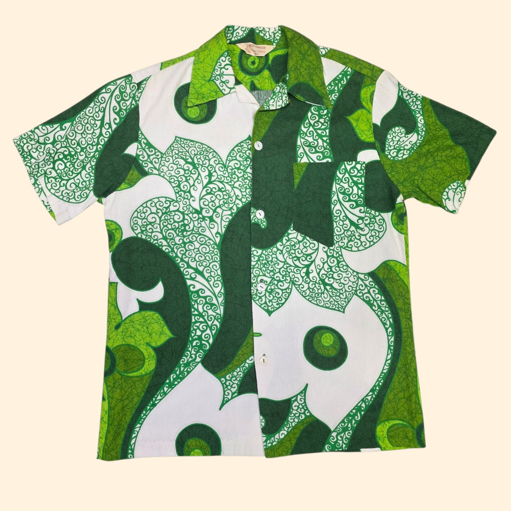 1960s Green and White Psychedelic Royal Hawaiian Barkcloth Button Down Shirt ~ Medium ~ Loop Collar