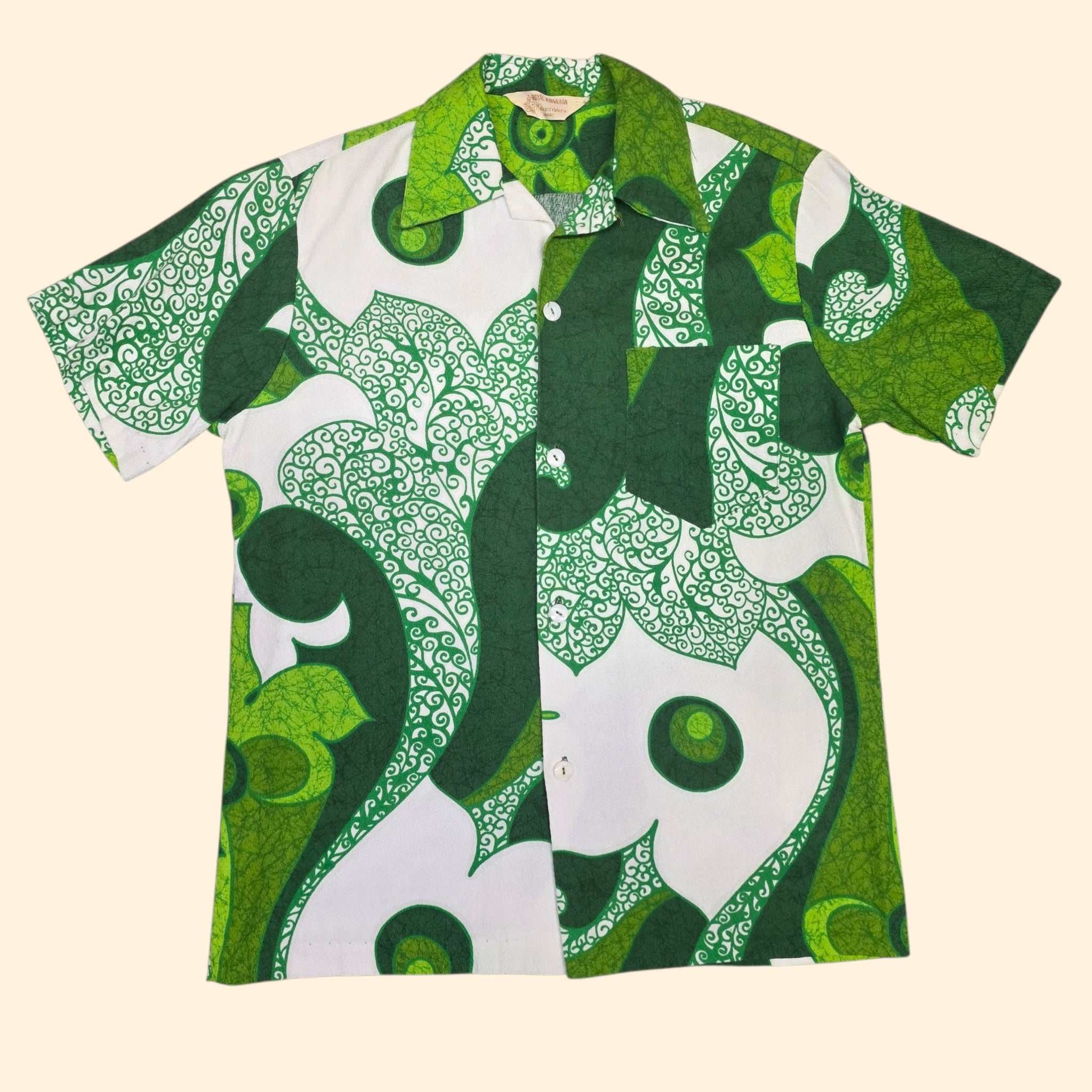 1960s Green and White Psychedelic Royal Hawaiian Barkcloth Button Down Shirt ~ Medium ~ Loop Collar