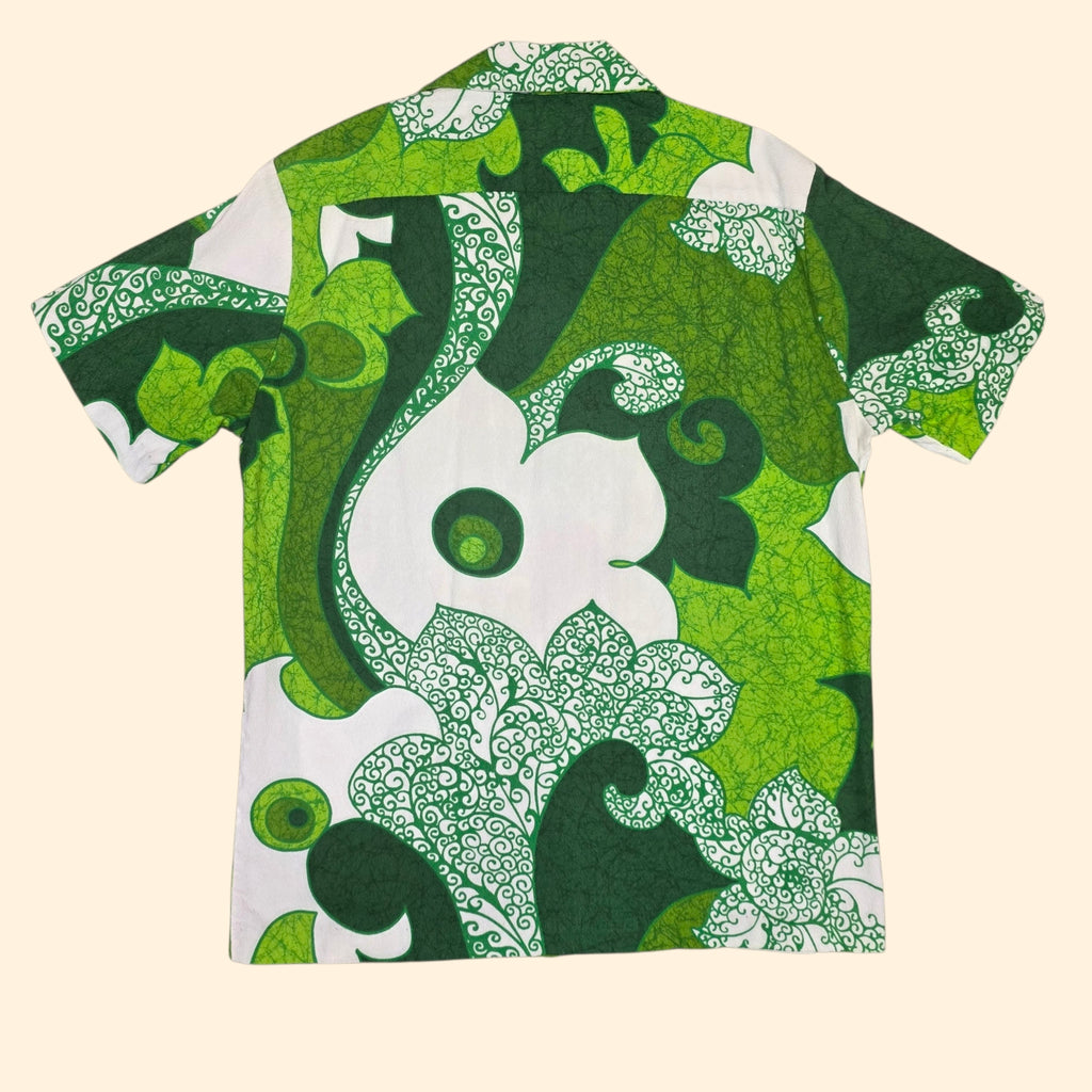 1960s Green and White Psychedelic Royal Hawaiian Barkcloth Button Down Shirt ~ Medium ~ Loop Collar