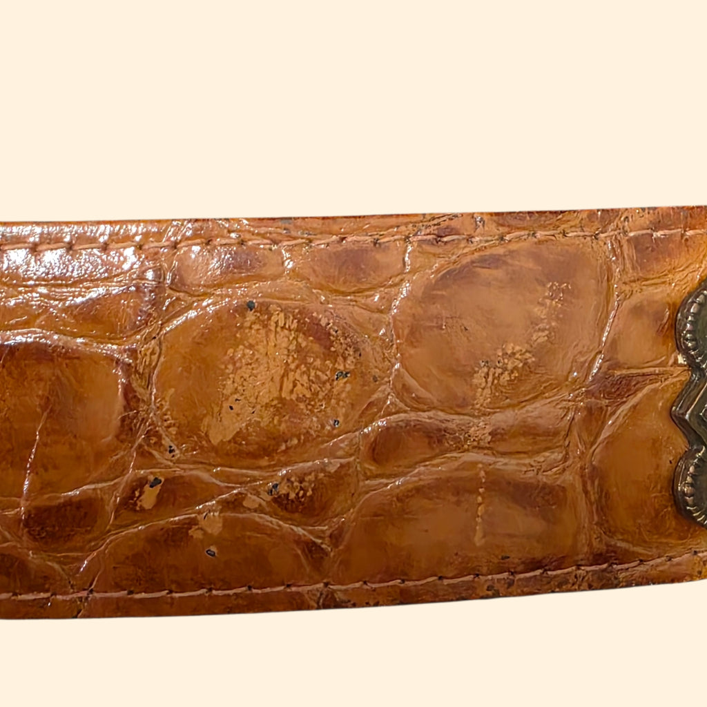 1990s The Limited Brown and Brass Tone Leather Belt ~ Medium ~ Medallion Alligator