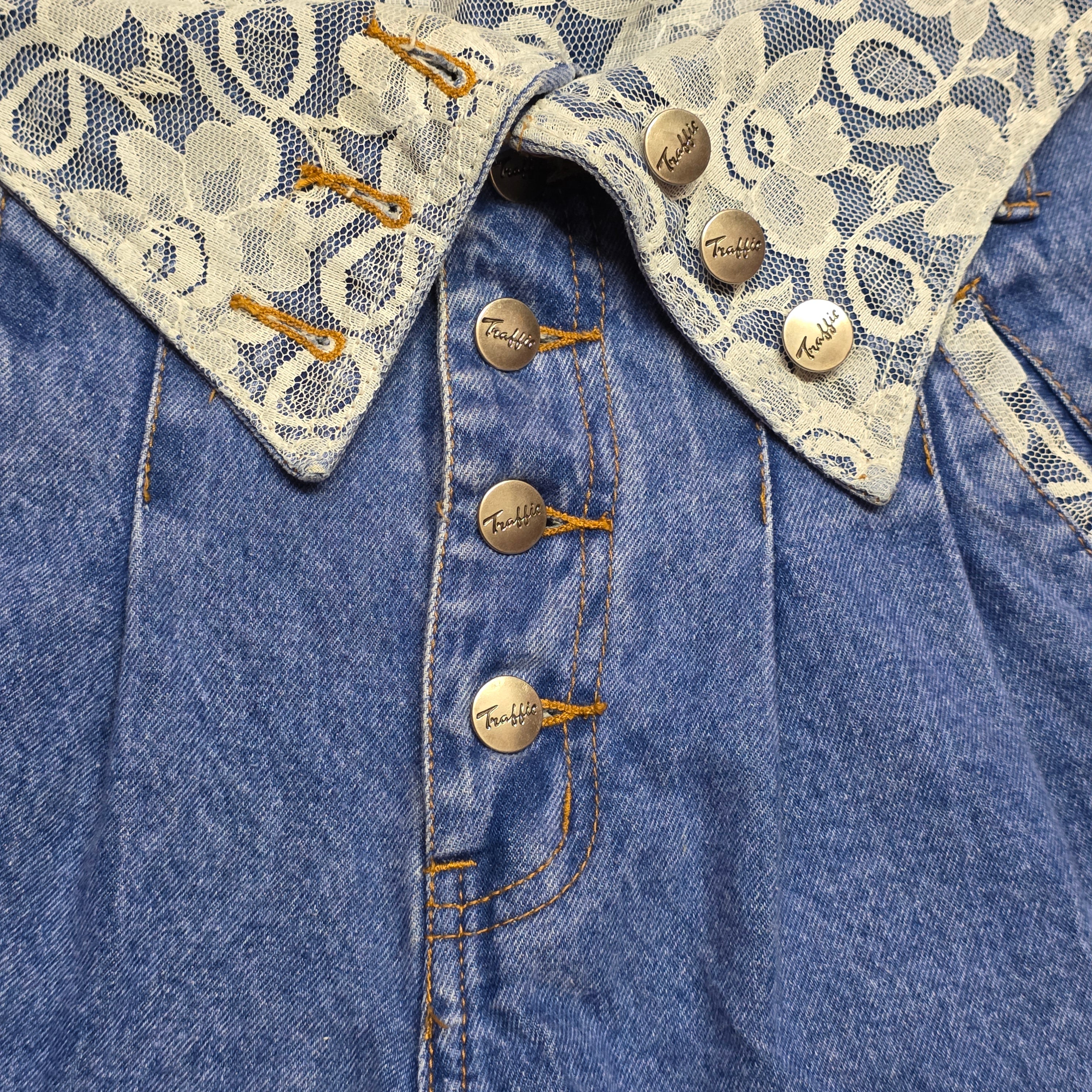 1980s Lace Trim High Rise Jean Shorts ~ Small Pleated Button Fly